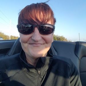 Meet your Posher, Sandra